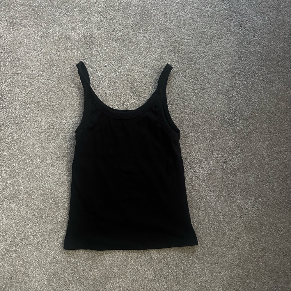 Reformation Calie tank size M black great condition